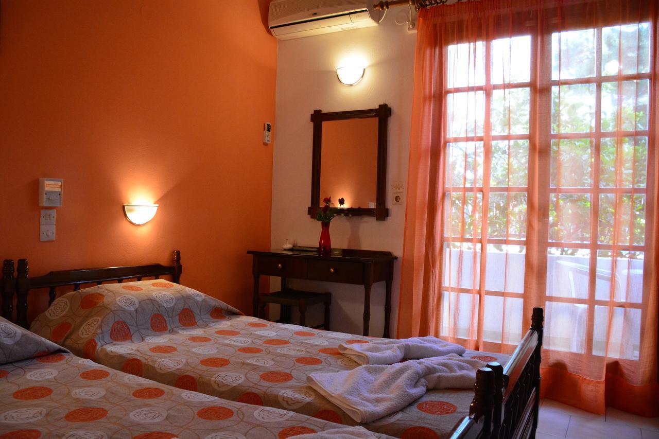 Voula Apartments Agia Marina  Ngoại thất bức ảnh